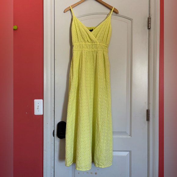 New York & Company Dresses & Skirts - New York & Company Lemon Maxi Dress. Spaghetti Straps. Size XS.